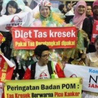 DIET SAMPAH PLASTIK ALA KOMUNITAS NOL SAMPAH