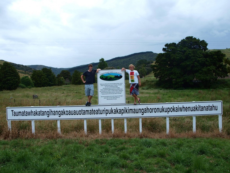 Buset! Namanya Panjang Banget