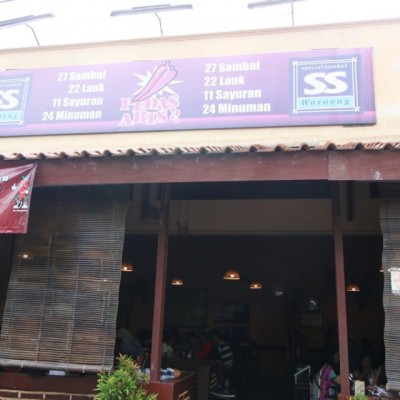 Waroeng SS, Sensasi Makan Pedas Bergaransi