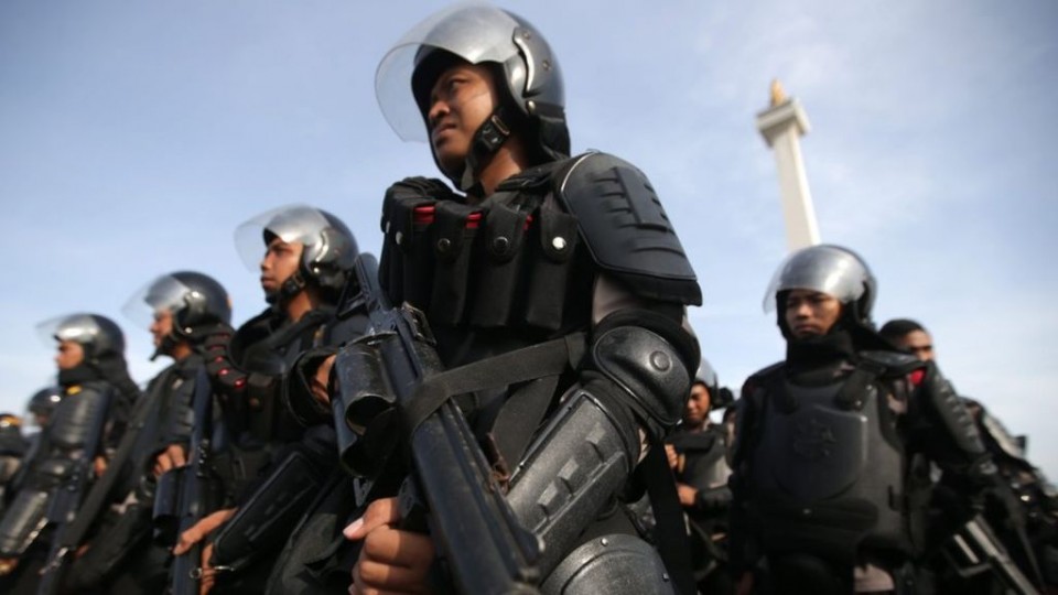 Ada ‘Robocop’ di Demo Gubernur DKI? 