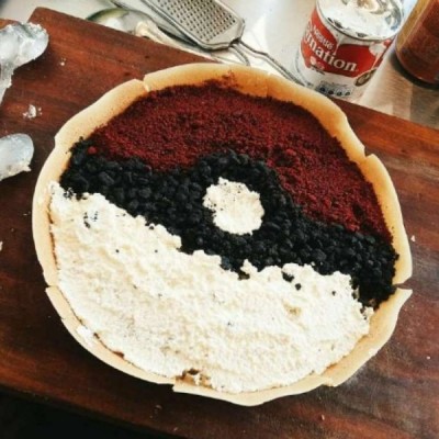 Main Pokemon Go? Cicip Juga Martabak Pokeball!