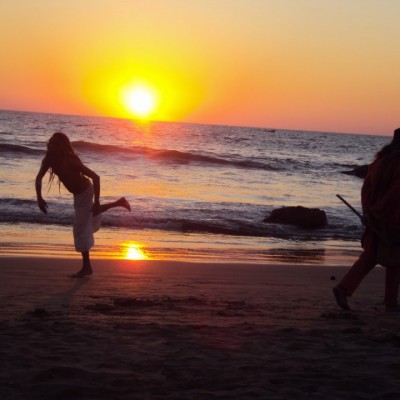 Djimbe Sunset Sound untuk Teman Menikmati Sunset di Gili Trawangan