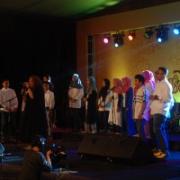 Hangatnya Malam Puncak Coklat Kita Santri Bernyanyi Suryalaya!