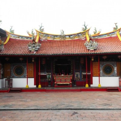 Berburu Sejarah di Vihara Dewi Welas Asih