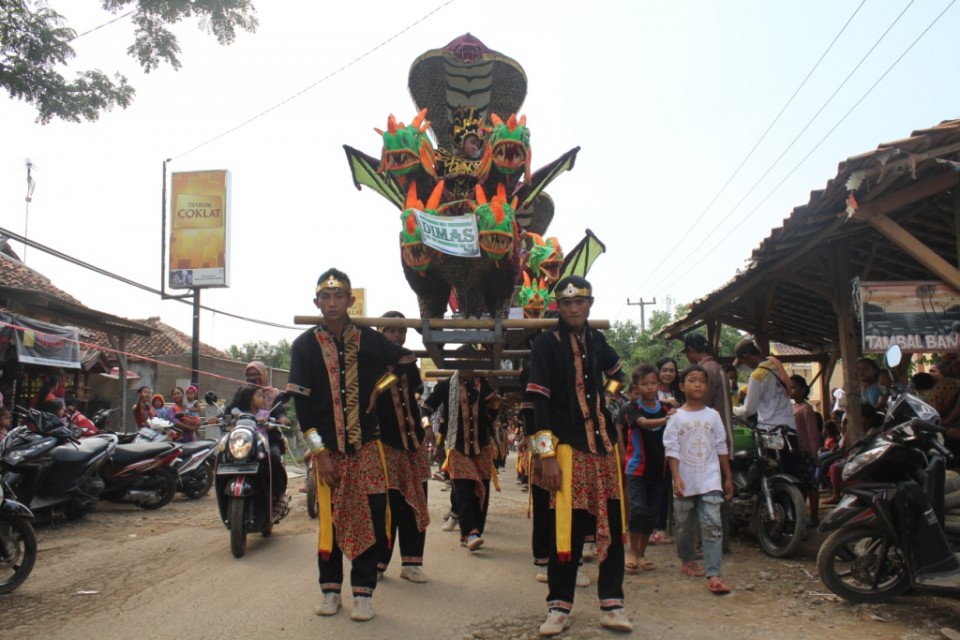 Sisingaan, Dari Tradisional Berubah Menjadi Modern