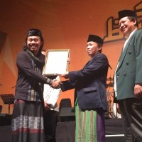 Kempek Sambut Hari Santri Nasional