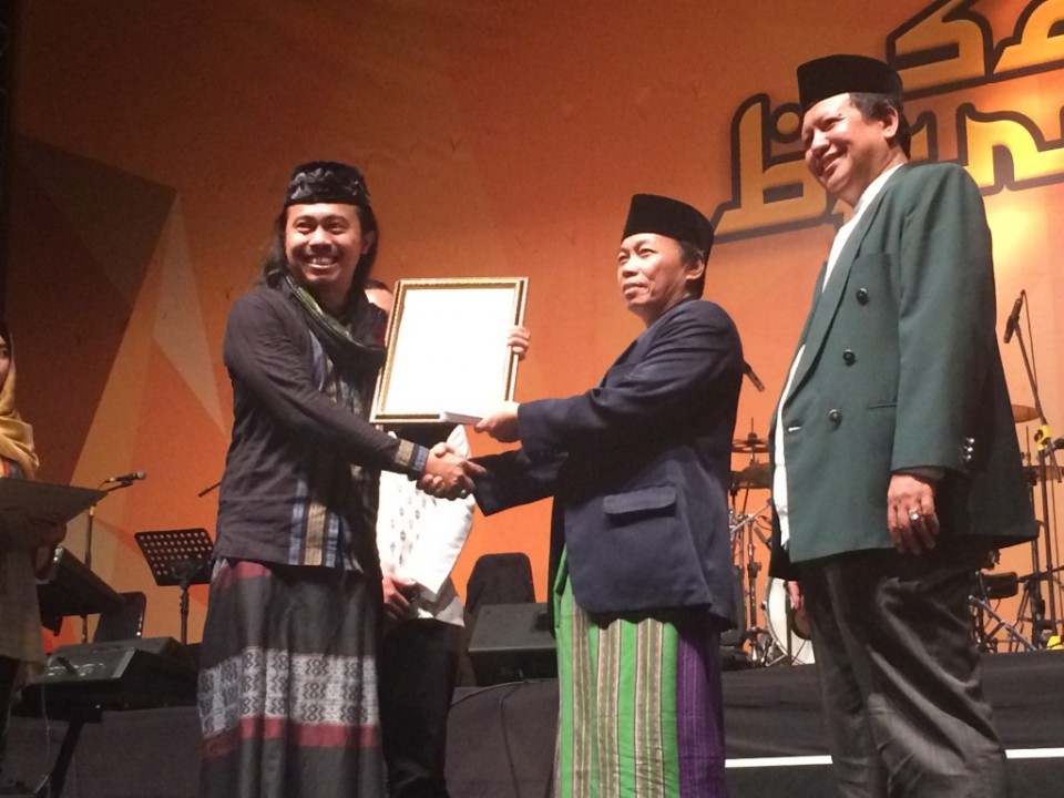 Kempek Sambut Hari Santri Nasional