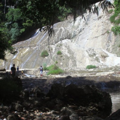 Curug Delapan Tingkat di Kampung Lembur Situ