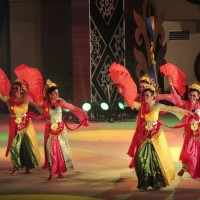 Keunikan Tari Digenjring Bonyok dari Subang