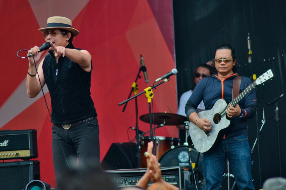 Jepretan Beberapa Penampilan Musisi Gasspol