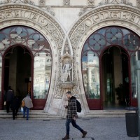 Raja Portugal Hancur Gara-Gara Selfie!