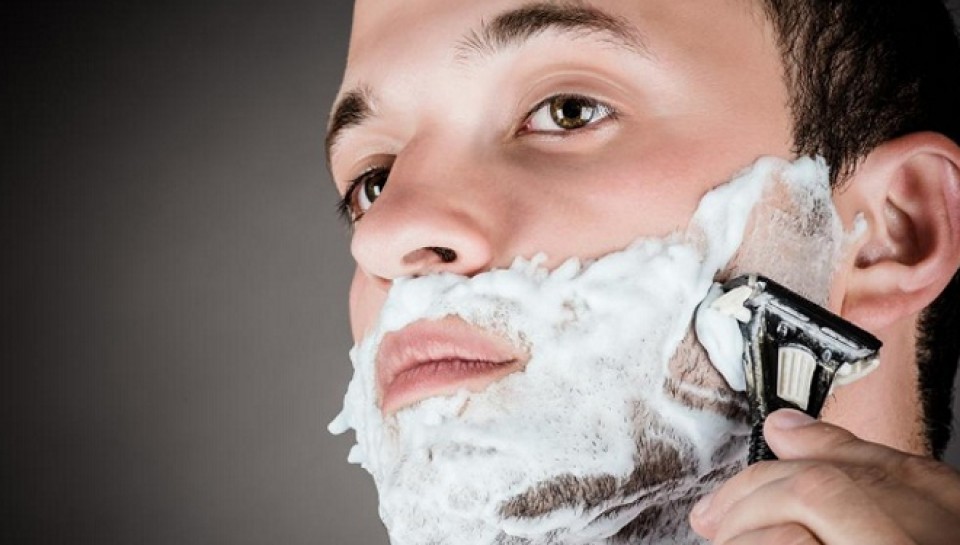 Waktunya Cukur Janggut dan Kumis? Ini Tipsnya!