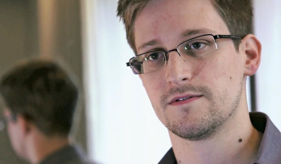 Musuh FBI Ajari Buka Password iPhone!