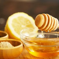 Tubuh Tangguh dengan Air Madu Hangat!